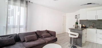 Appartement  à vendre, 3 pièces, 2 chambres, 63 m²