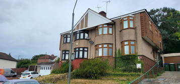 1 bedroom semi-detached house to rent