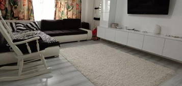 Apartament 2 camere cf 1 decomandat zona Doroban&#539;i 2