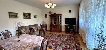 Sprzedam mieszkanie w bloku mieszkalnym m3 z aneksem kuchennym 80,10 m² Warszawa, Ochota