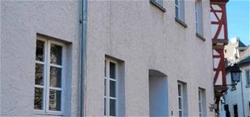 Helle renovierte 4 Zimmer Wohnung in der Limburger Altstadt