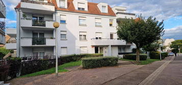 Appartement 3 pièces - balcon - garage double