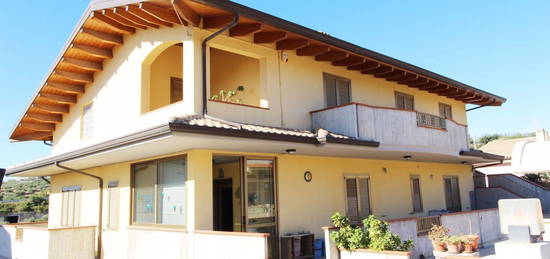 Villa in vendita in contrada San Silvestro s.n.c