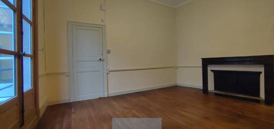 Appartement meublé  à louer, 2 pièces, 1 chambre, 33 m²