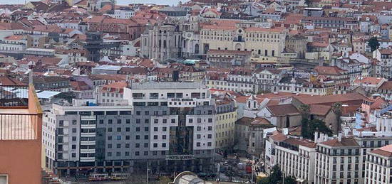 Apartamento T2 na Graça, Lisboa