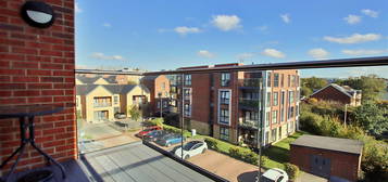 Flat for sale in Darwin House, Holmesley Road, Borehamwood WD6