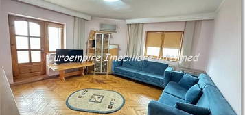 Apartament 3 camere de inchiriat zona Tomis Nord