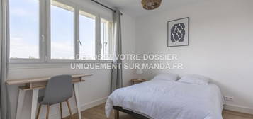 Appartement meublé  à louer, 5 pièces, 4 chambres, – m²