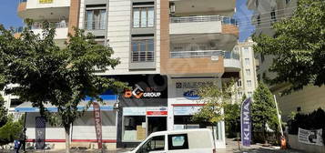 KARAKÖPRÜ 35 MT YOL ÜSTÜ 4+1 DAİRE