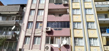 FATH MAH EN GZDE YER TUNA CADDESNDE CAM BALKON FT CEPHE DOALGAZLI ARA 2.KAT 3+1 GEN DARE