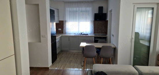 Vând apartament 3 camere Dumbravita direct de la propietar