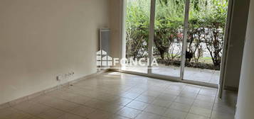 Beau studio en rez-de-jardin - secteur Saint-Guen/3 Rois