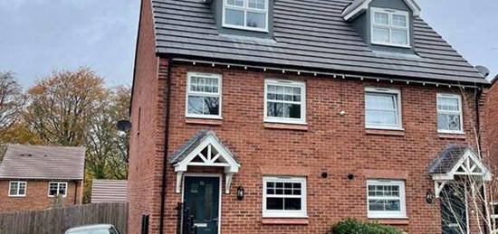 3 bedroom semi-detached house