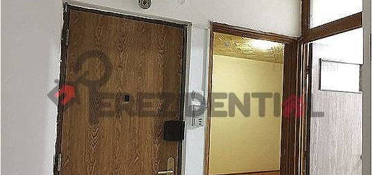 Apartament Semidecomandat 3 camere Eroii Revolutiei