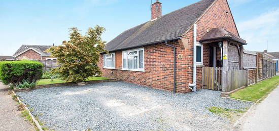 Bungalow to rent in Whiteways, Bognor Regis, West Sussex PO22