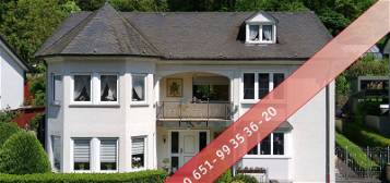 Traumhafte Villa mit Einliegerwohnung und großzügigem Garten in Trier Euren!