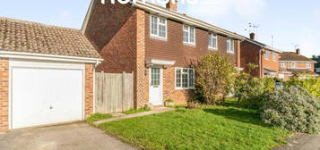 3 bedroom semi-detached house