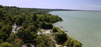 Eladó Ház, Balatonakarattya