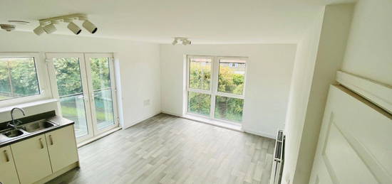 2 bed flat to rent