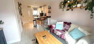 2 bedroom semi-detached house