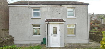 2 bed detached house for sale