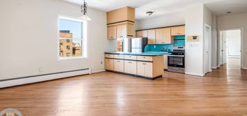 169 Bay 17 St #3F, Brooklyn, NY 11214