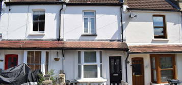 2 bedroom terraced house