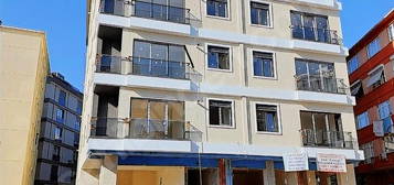 DEMAX'TAN EMİRHAN CADDESİNDE YENİ BİNADA GENİŞ 2+1 LÜKS DAİRE