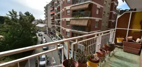 Piso en Carrer de Violant d&#x27;Hongria Reina d&#x27;Arag&#xF3;