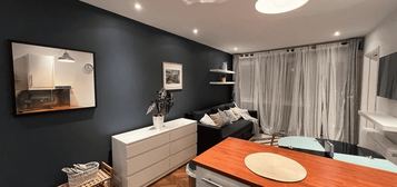 Flat to rent in Wandsworth Bridge Road, London SW6