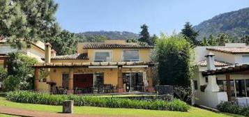 Casa en Venta en Valle de Bravo