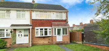 End terrace house for sale in Rutland Avenue, Nuneaton, Warwickshire CV10