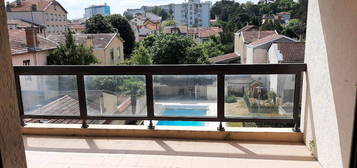 Appartement t3 Montchat