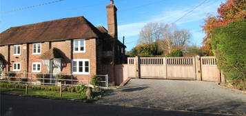 3 bed semi-detached house for sale