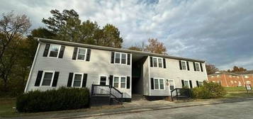 1617 McPherson St Apt D, Greensboro, NC 27405