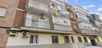 Piso en venta en calle Calamina