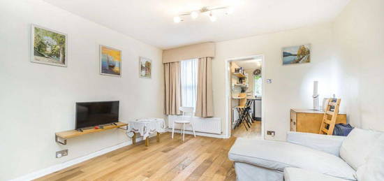 Property to rent in Chertsey Road, St Margarets, Twickenham TW1