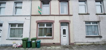 2 bed terraced house for sale