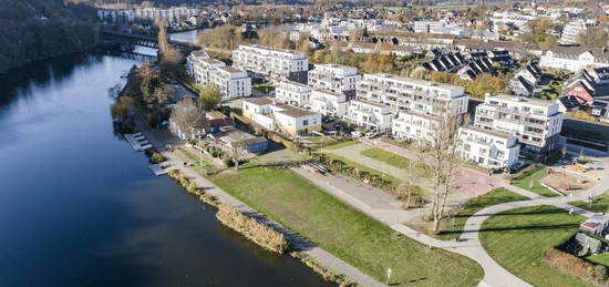 Bei VIVAWEST die Sonnenstrahlen auf der eigenen Terrasse genießen.