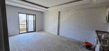 ATASEHIR GİRİŞİNDE 1+1 SIFIR SATILIK DAİRE