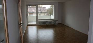 attraktive 4-Zimmer-Wohnung in Weingarten mit Balkon