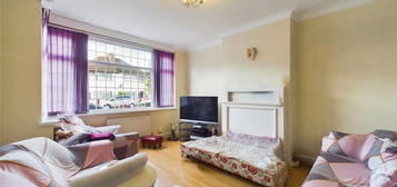 3 bed semi-detached house for sale