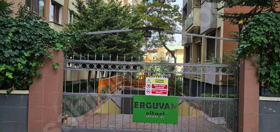 KARTAL ORHANTEPE MAH ERGUVAN SİTESİNDE KİRALIK DAİRE