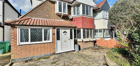 4 bed semi-detached house for sale