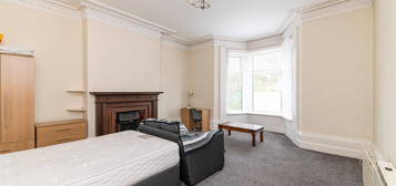 Studio to rent in St George's Terrace, Jesmond, Newcastle Upon Tyne NE2