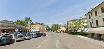 Trilocale piazza Repubblica, Bastiglia