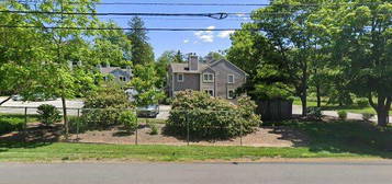 42 Loantaka Way, Madison, NJ 07940