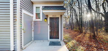 5823 Orchard Hill Ct Unit 5823, Clifton, VA 20124