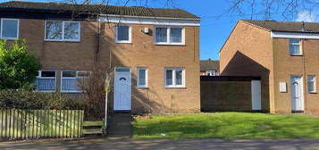 3 bedroom semi-detached house to rent