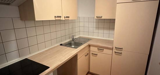 Helle Wohnung in Schöneberg, Feurigstraße 1Zimmer mit Balkon